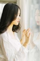 穿书到古代新婚夜,我被相公帅惨了