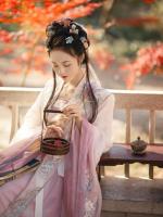 离婚当天,大冤种他绑定神豪系统