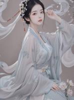 我养的小情人，是18岁的她