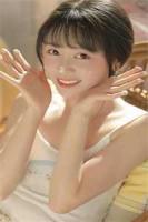 君心似月我如霜